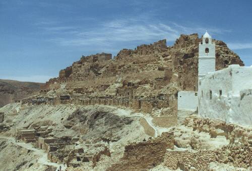 Le village troglodyte de Chenini: b20-100